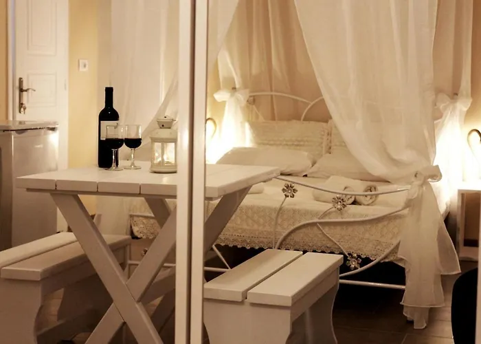 Santa Irini 1 * Vourvoúlos