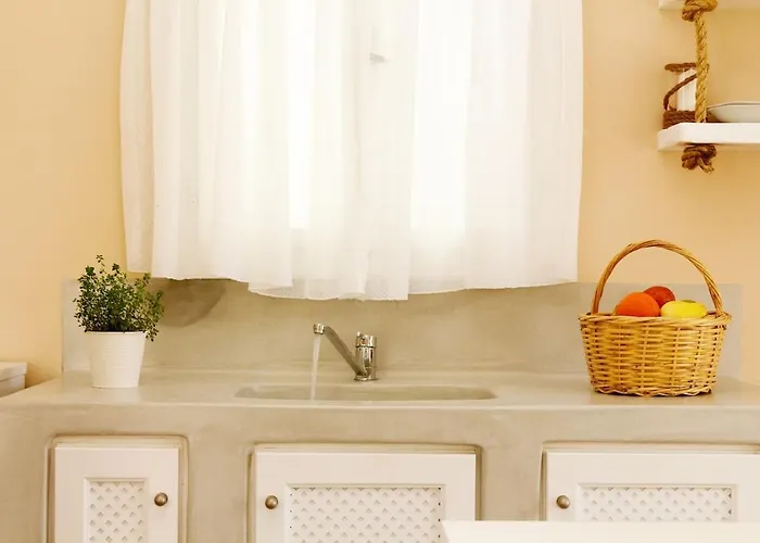 Santa Irini 1 Vourvoúlos